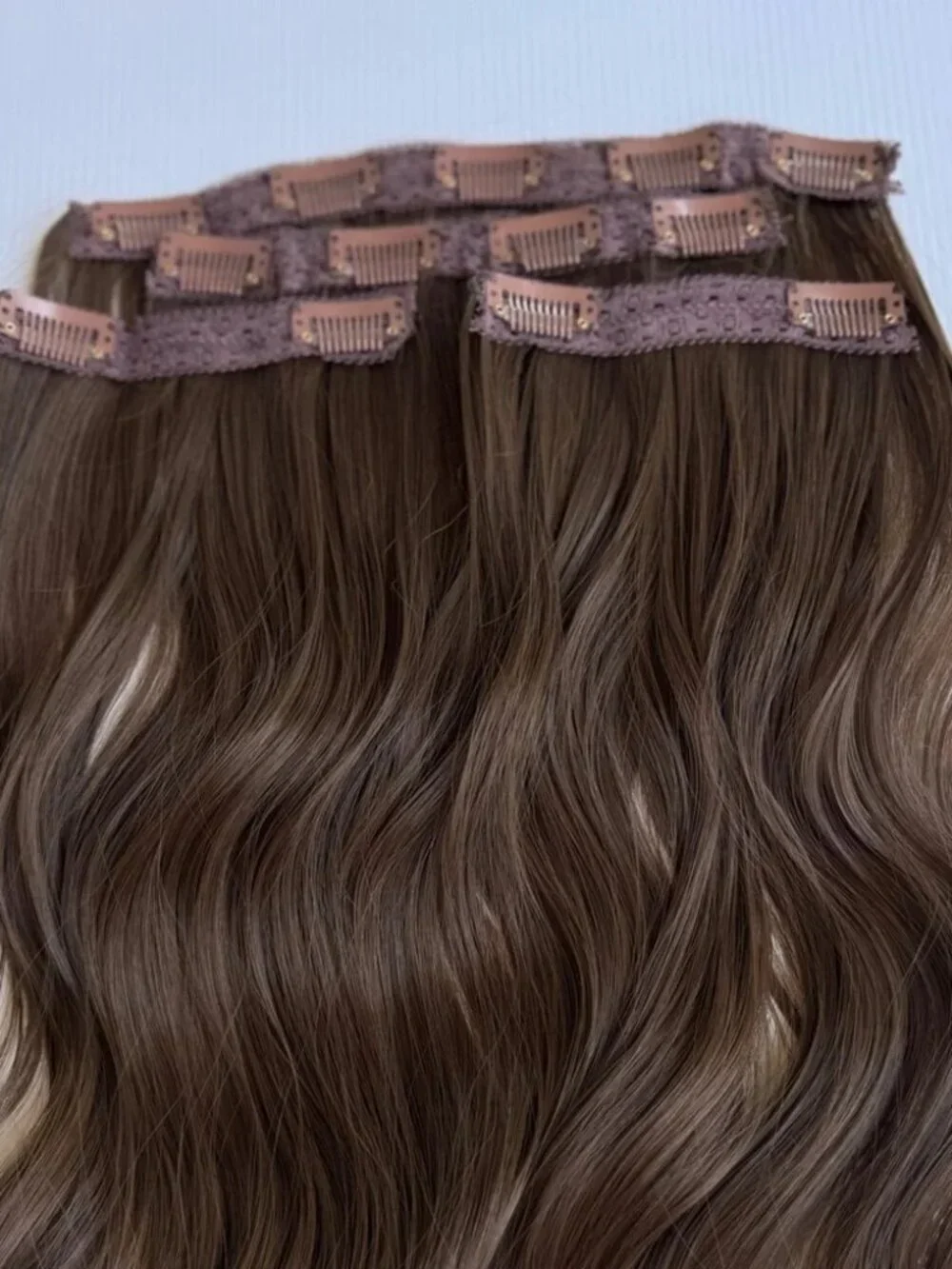 20 IN VOLUMIZING WEFT CLIP IN SET CHESTNUT BROWN CURLY WAVE HAIR EXTENSIONS